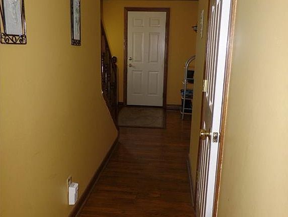 3rd image of 31809 S Roundhead Dr