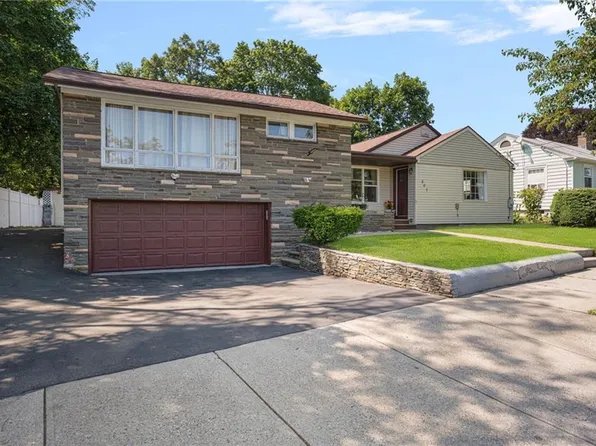 807 Pontiac Ave, Cranston, RI 02910