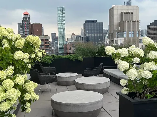 Rented by Keller Williams NYC | media 5