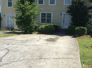 3823 Meadow Green Ct, Peachtree Corners, GA 30092