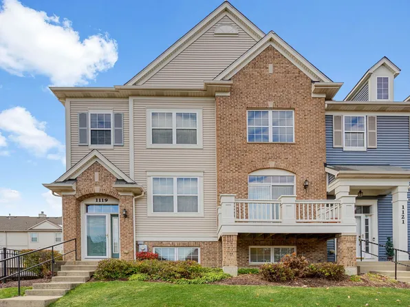 1119 Orangery Ct, Carol Stream, IL 60188