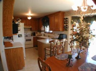 1441 S Robinson Ave, Green Bay, WI 54311