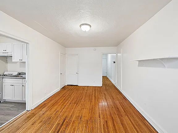 3rd image of 5740 N Park Ave #A