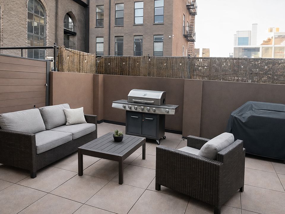 1st image of 180 N 7th St APT 109