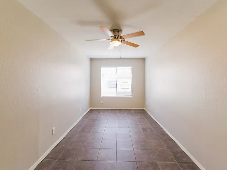 6115 W Park View Ln — Photo 8