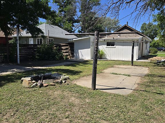 5th image of 604 S Montana Ave