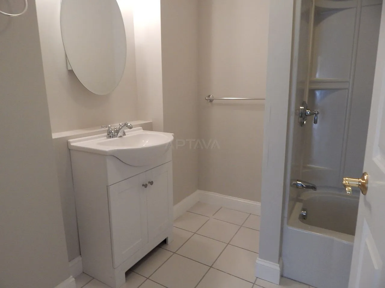 Inman Square / Kirkland/Harvard / Union Square area, 4 bedroom, 1 — Photo 1