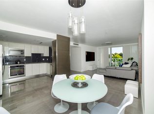 100 Bayview Dr APT 325, Sunny Isles Beach, FL 33160