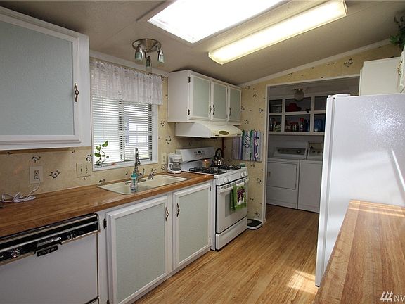 5th image of 1716 94th St NW