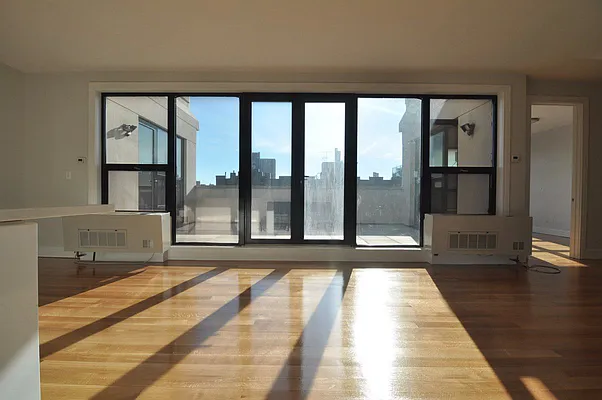 Rented by Bohemia Realty Group | media 18