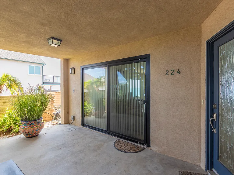 224 Neptune Ave — Photo 38