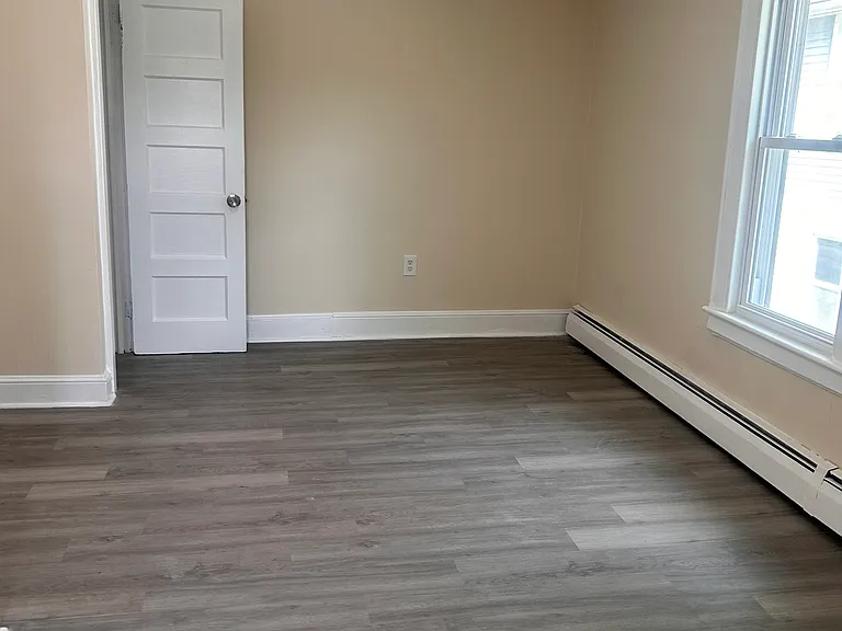 640 High St — Photo 9