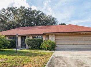 1048 Aaron Dr, Deltona, FL 32725