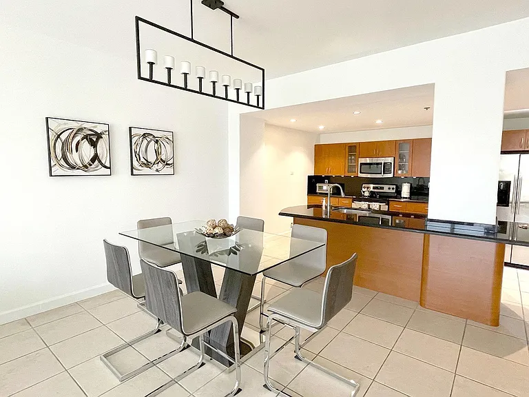 251 Crandon Blvd #308 — Photo 5