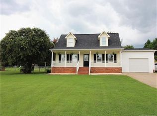 113 Pilots Ridge Dr, Bessemer City, NC 28016