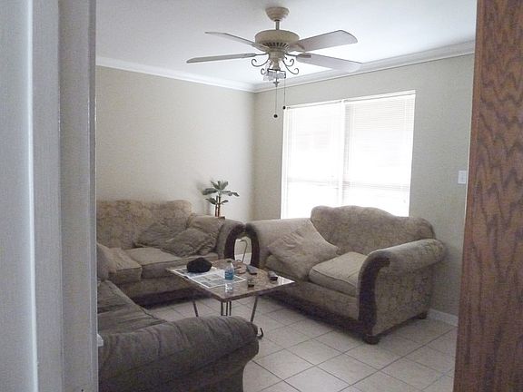 5th image of 1330 Westlawn Dr