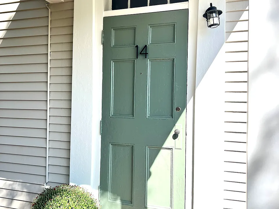 Private entrance