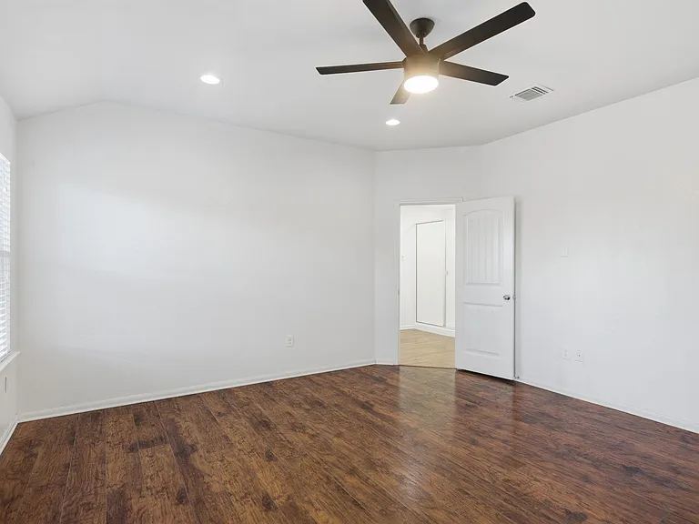 11912 Jamie Dr — Photo 14