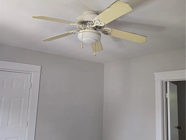 41391 Cherokee Ave — Photo 2