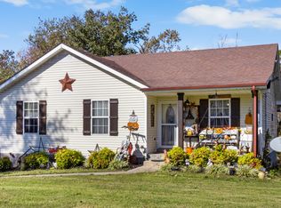 3265 Backridge Rd, Woodlawn, TN 37191