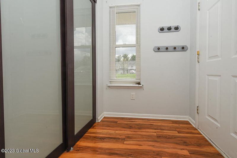 3rd image of 305 Cambridge Manor Drive