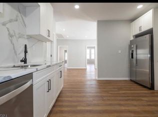 42-44 Aldine St #1, Newark, NJ 07112