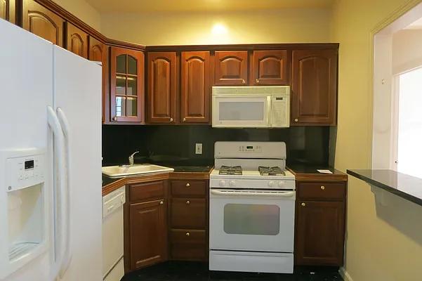 Rented by GPA Realty | media 68