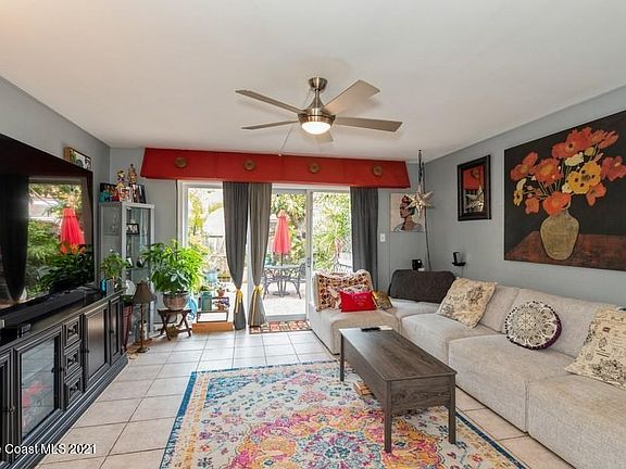 5th image of 914 Jamestown Ave #87