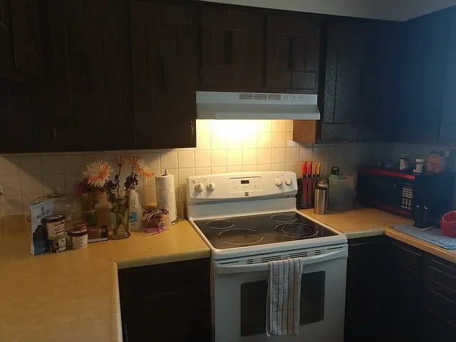950 Mission Ave — Photo 6
