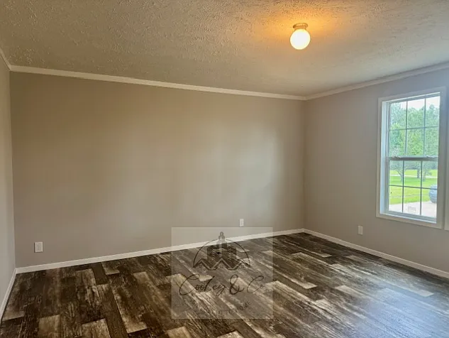 73 Maple Tree Ln — Photo 6