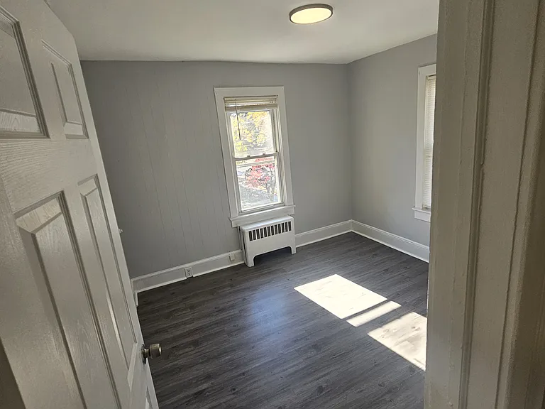 801 Hoffman Ave — Photo 6
