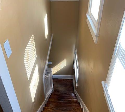 3rd image of 3843 E Michigan St