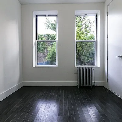Rented by Nooklyn NYC LLC | media 25