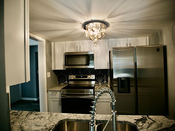 5th image of 162 Brandywine Dr APT B