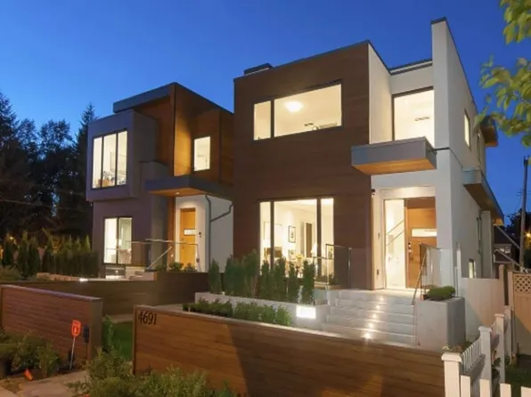 4687 W 9th Ave, Vancouver, BC