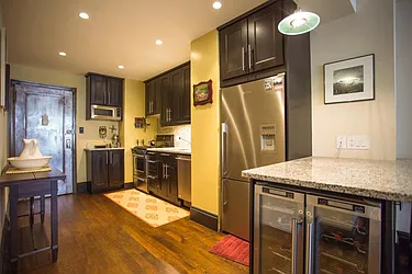 Sold by The Bamberger Group