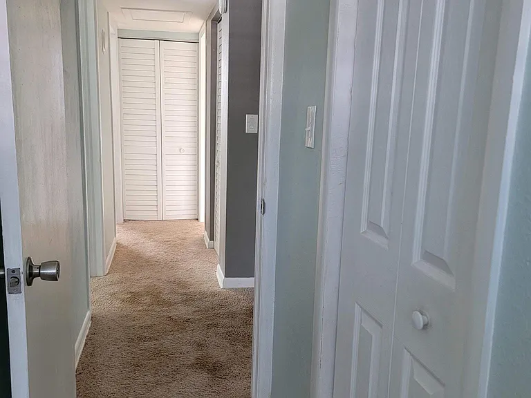 4514 S Gaines Rd — Photo 66