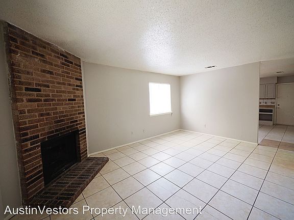3rd image of 6711 Wentworth Dr APT D