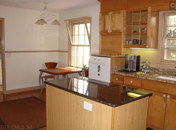 Looking towards eat-in area