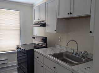 10 Village St #B, Willington, CT 06279