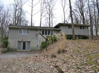 1044 E Jasper Dubois Rd, Jasper, IN 47546