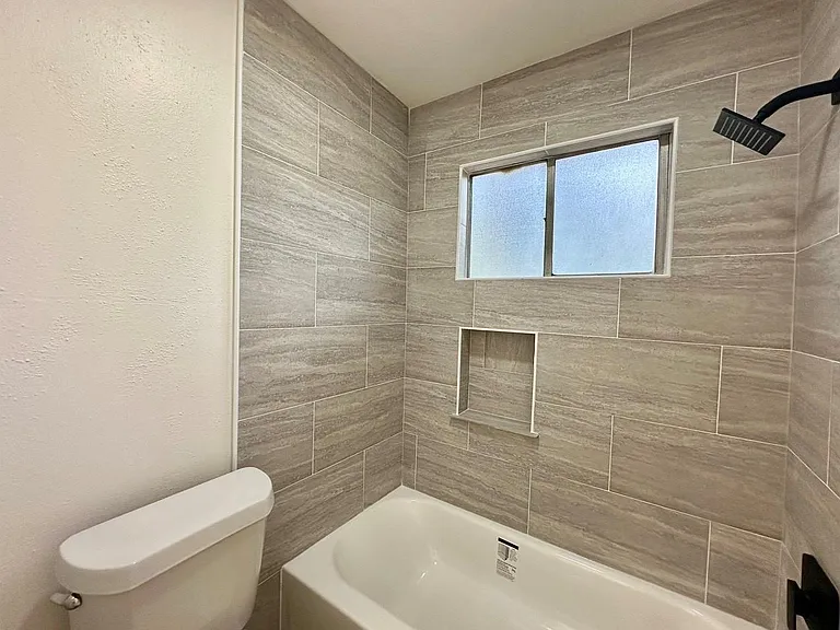 20818 Westgreen Ct — Photo 11