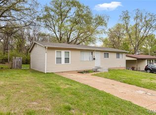 4114 Appleberry Ln, Saint Louis, MO