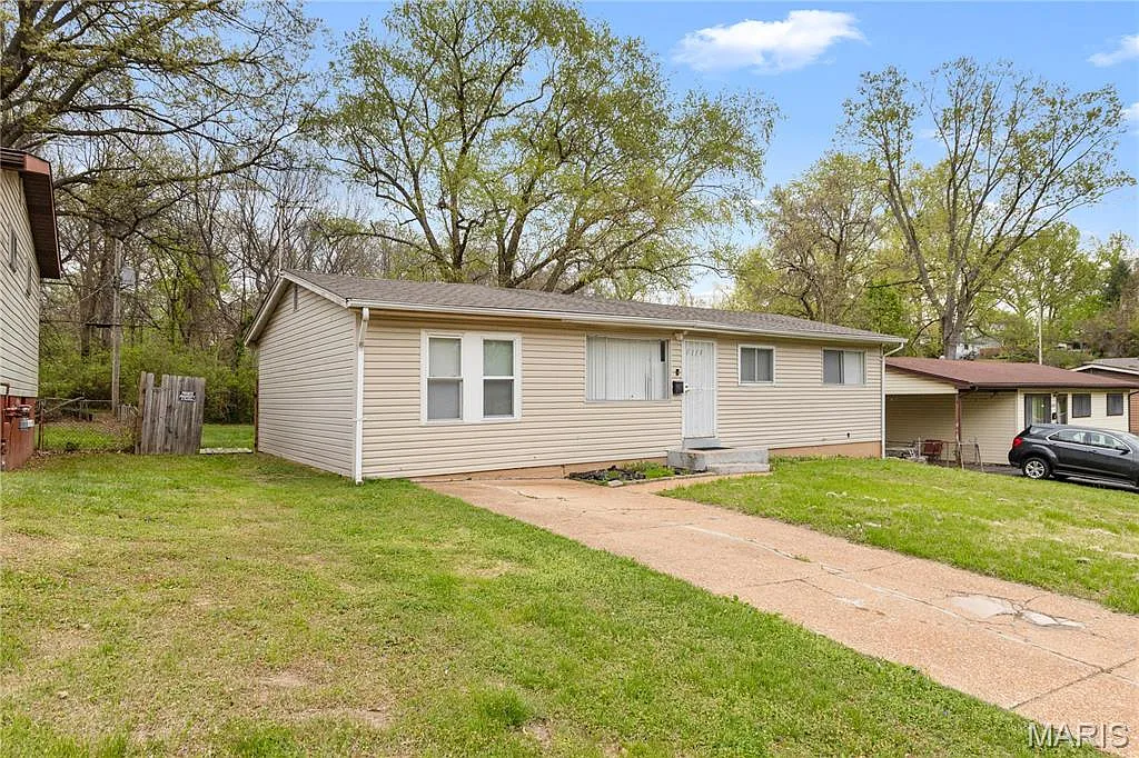 4114 Appleberry Ln photo 1