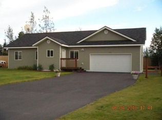 902 Minuteman Loop, North Pole, AK 99705