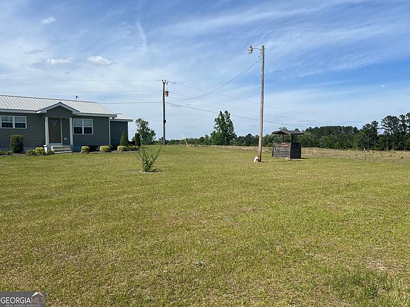 3rd image of 511 Morris Barlow Rd