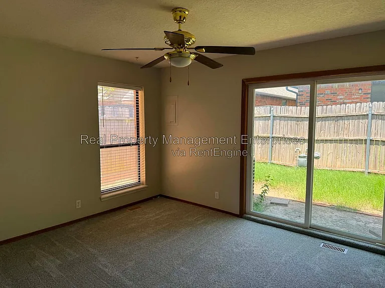 4105 Heritage Place Dr — Photo 12