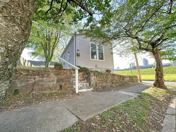 204 Dayton Ave, Dayton, KY 41074
