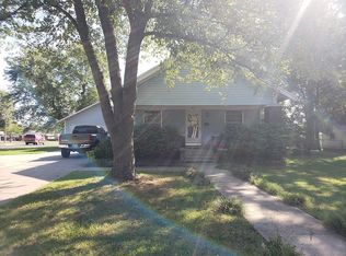 915 Frisco St, Monett, MO 65708