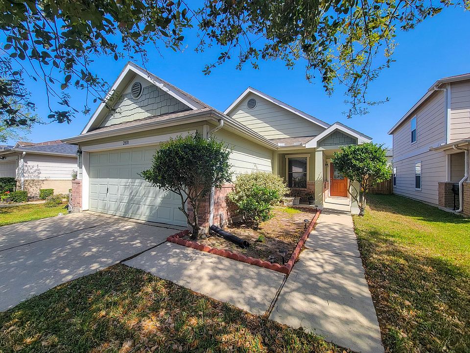 1st image of 2810 Piney Lake Ct